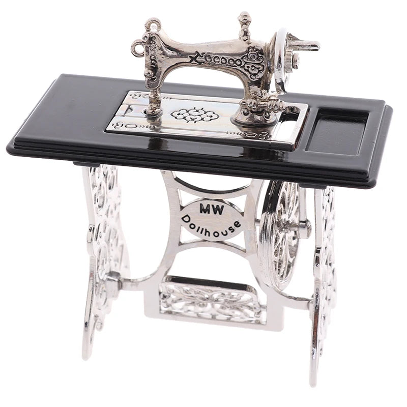 1:12 Dollhouse Miniature Furniture Retro Sewing Machine Knitting Tools Model Doll House Decor Simulation Furniture Model
