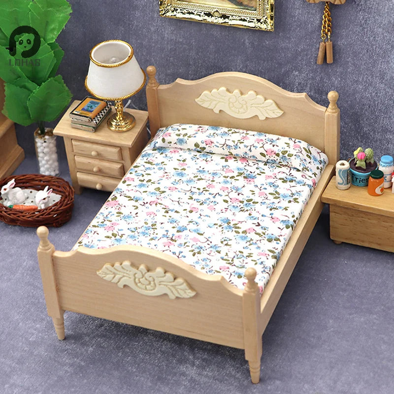 1Pc 1:12 Dollhouse Miniature Bedroom Double Bed European Simulation Furniture Model Living Scene Decor Toy